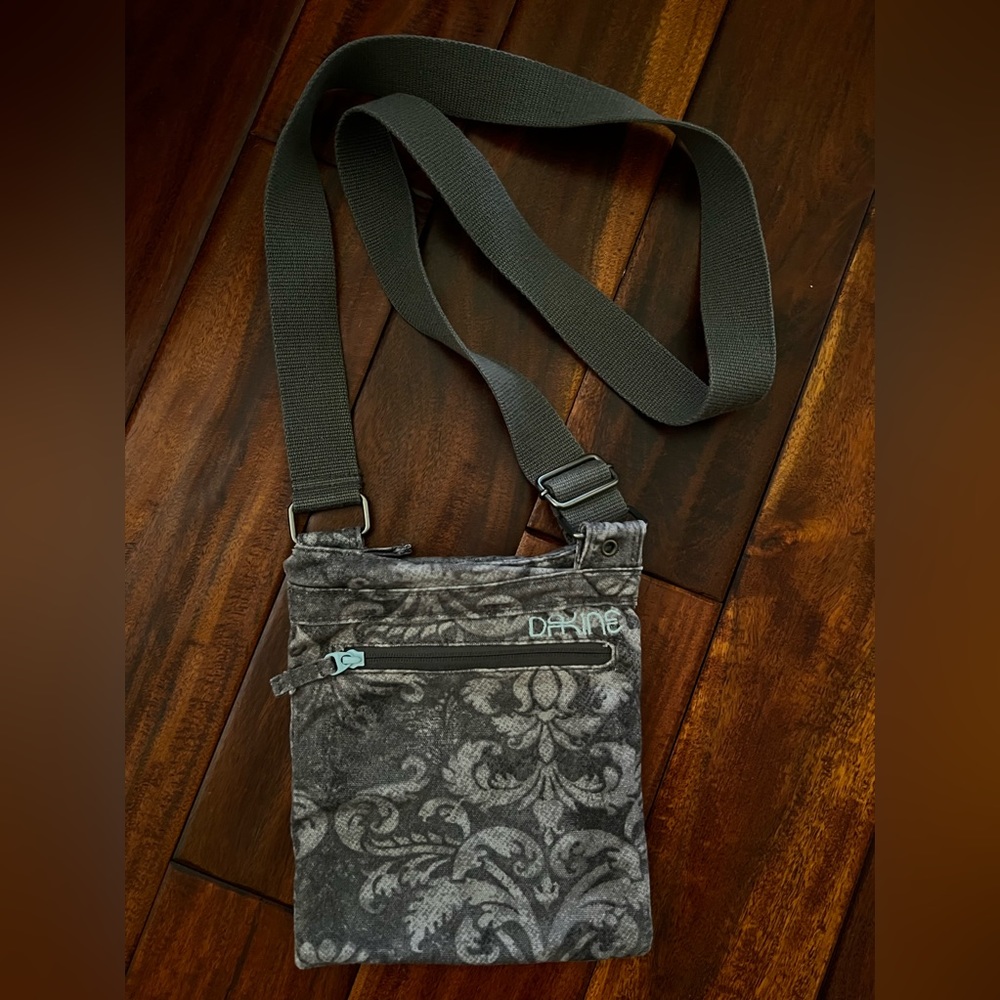 Dakine Crossbody Purse.